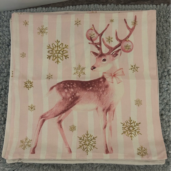 Christmas Set of 4 Accent Pillow Covers NEW - Picture 3 of 4